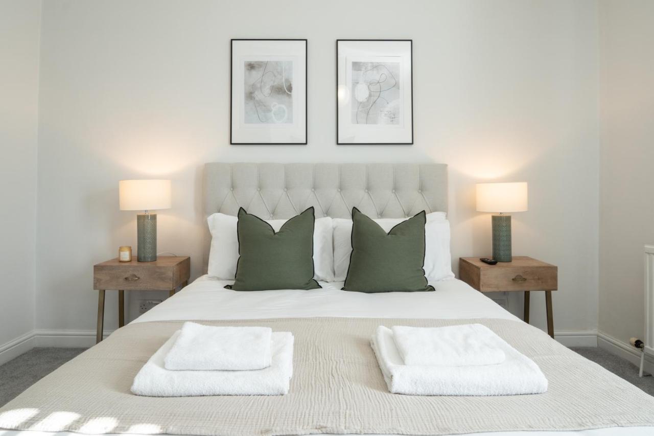 Southview Stays - Three Bedroom House Chester Extérieur photo